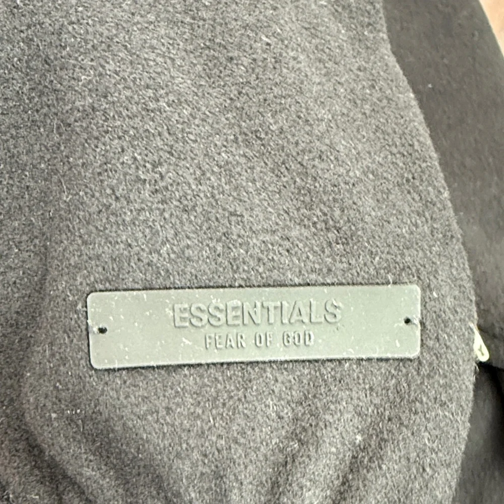 Fear of God Essentials brushed yarn ho black hoodie - Picture 8 of 9